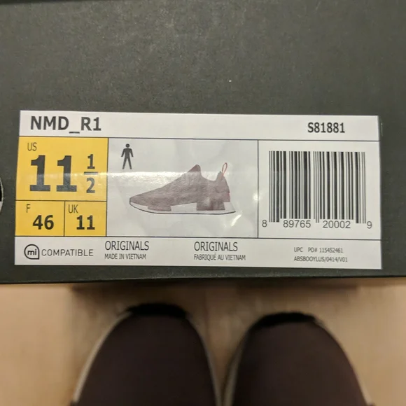 Adidas NMD_R1 size 11.5US men's gray NEW - Picture 2 of 5